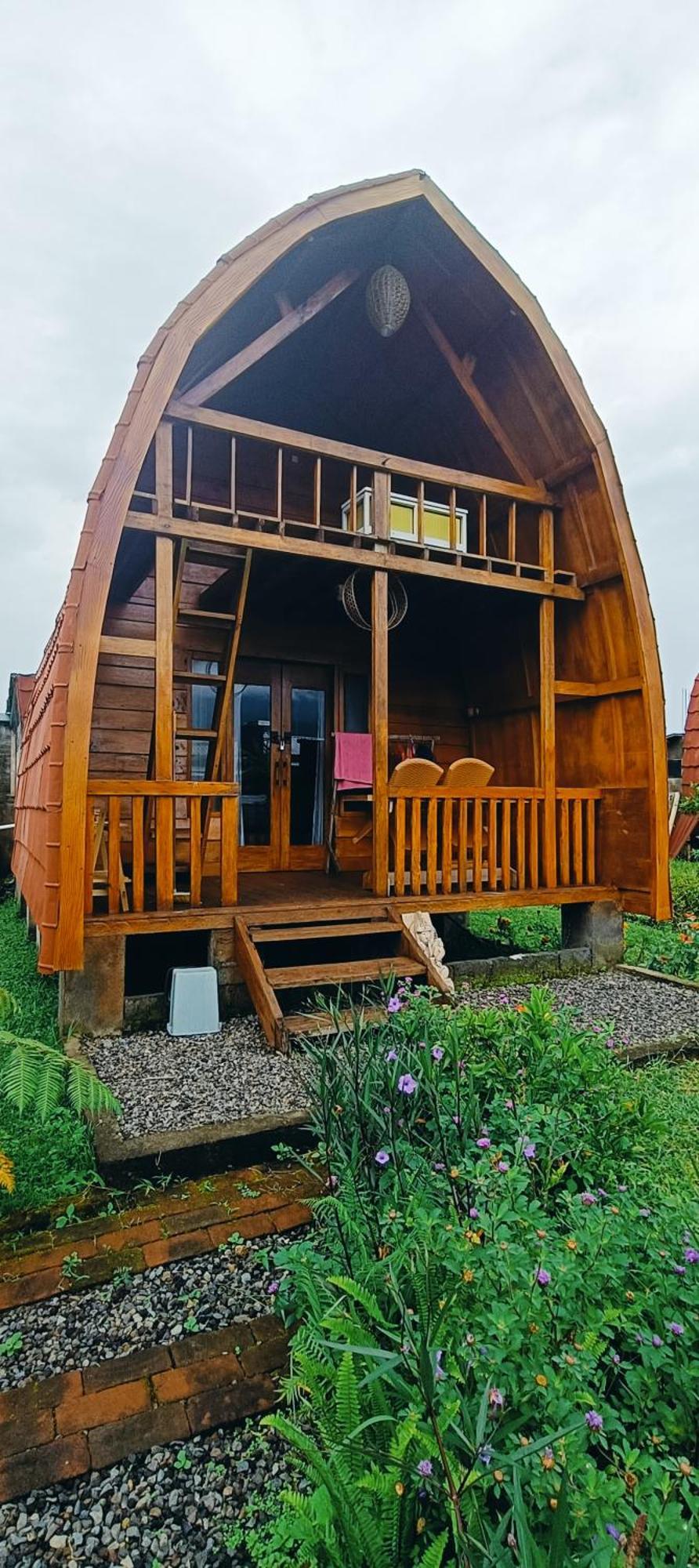 Raturinjani Homestay Selong Exterior photo